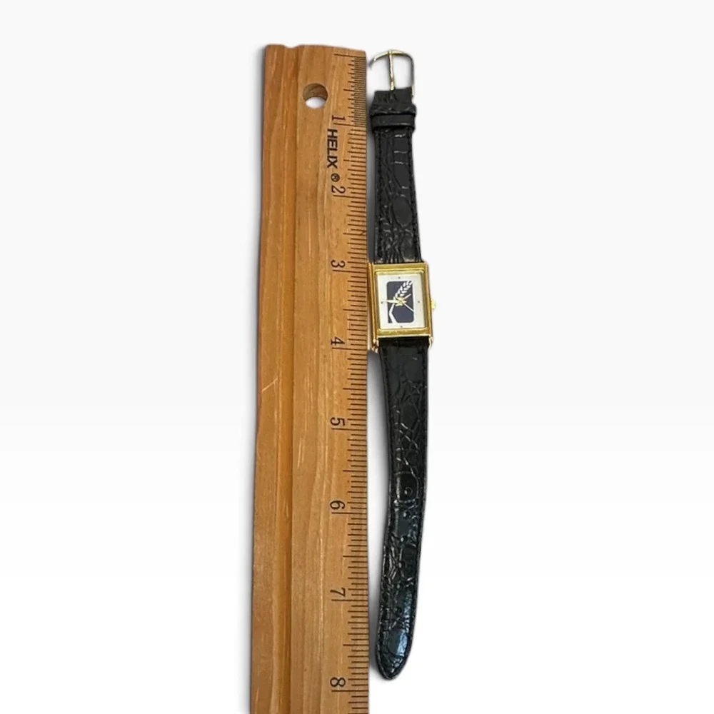Vintage Lyna Marketing Texas Watch Gold Tone Black Leather Croc